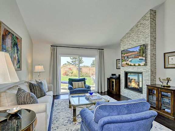 5th image of 365 Hickory Grove Dr