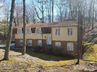 1428 Plantation Dr, Collinsville, VA 24078