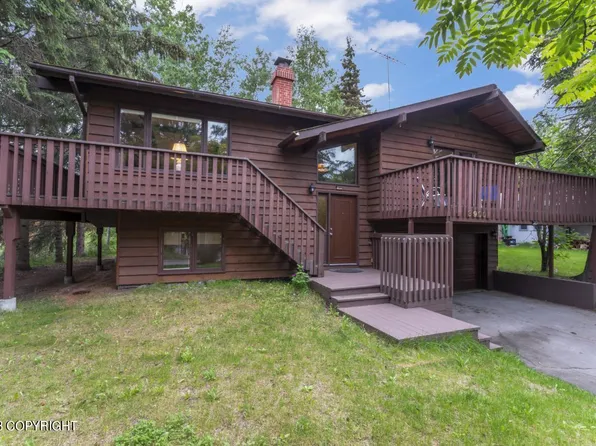 3900 Eastway Loop, Anchorage, AK 99504