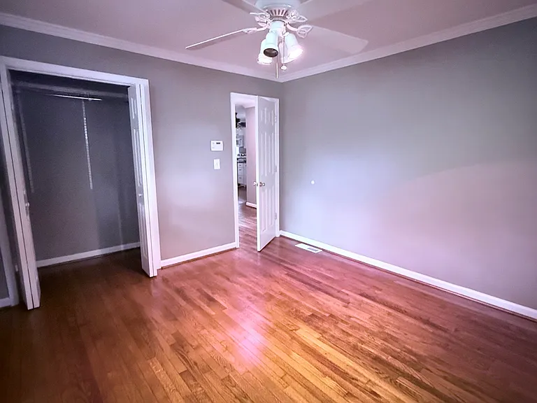 317 Hilltop Circle Ext SW — Photo 16