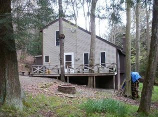 202 Gooseneck Trl, Somerset, PA 15501