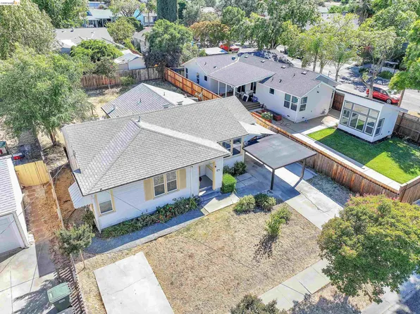 93 Atherton Ave, Pittsburg, CA 94565