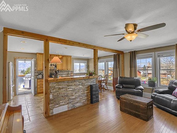 Custom country-industrial design throughout the home provides tons of character!