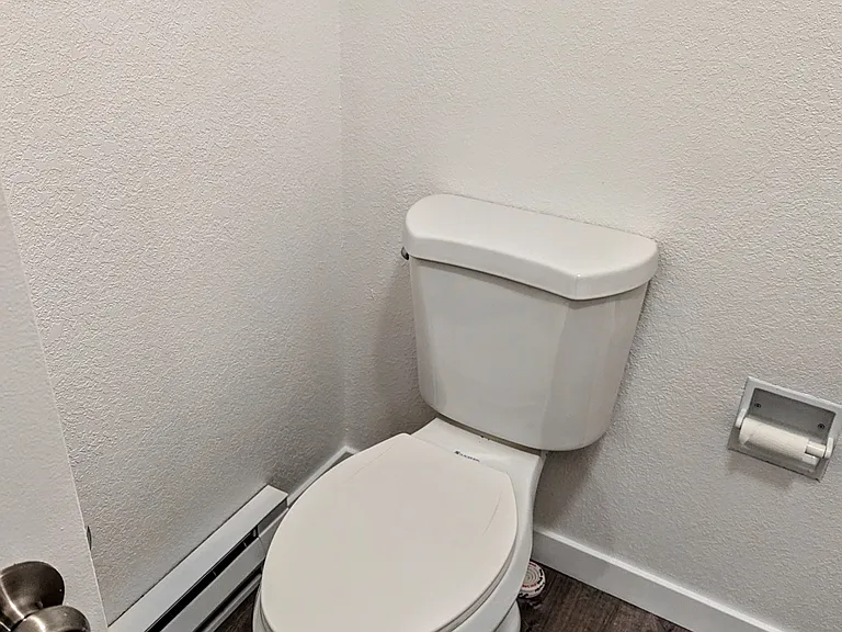 Aspen St — Photo 35
