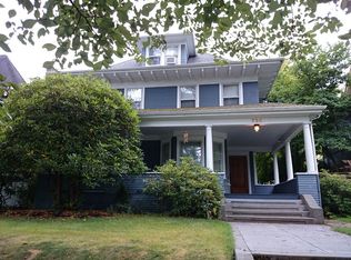 735 17th Ave E, Seattle, WA 98112