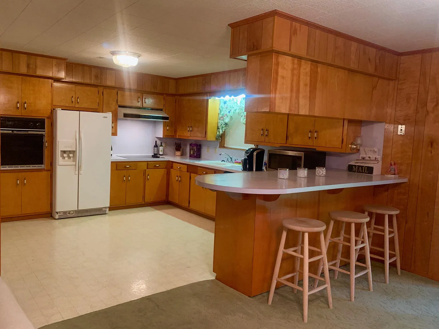 3 bed, 2726 sqft, $2,000 — Photo 4