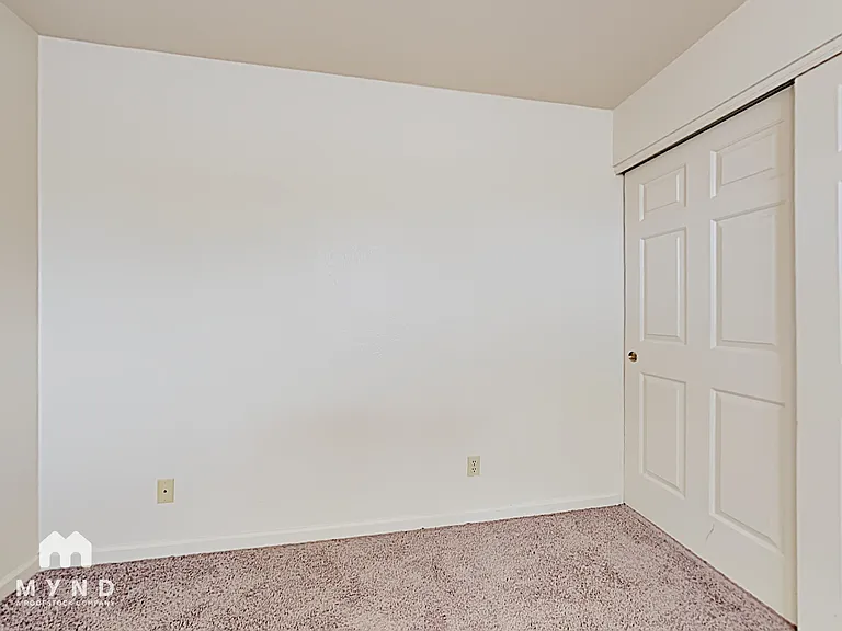 950 Berrum Ln #3 — Photo 6