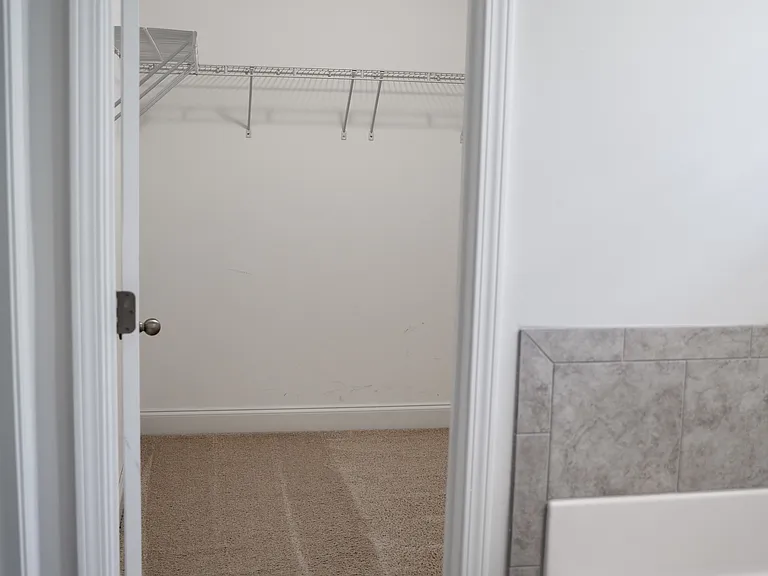 670 Avenue Of The Carolinas St — Photo 18