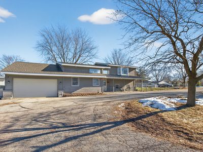 6606 Silver Lake Rd, Oakwood Hills, IL, 60013