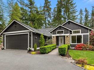 11230 W Lake Joy Dr NE, Carnation, WA