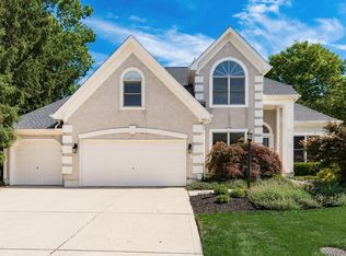 7424 Charmonte Ct, Dublin, OH 43017