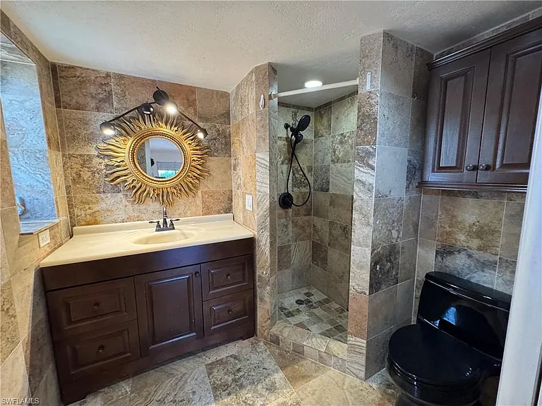 6451 Bethany Ave — Photo 8