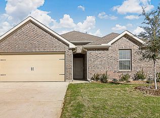 912 Tall Grass Dr, Princeton, TX 75407