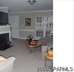 3rd image of 1917 A Cambria Dr