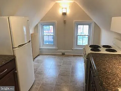 1 bed, 800 sqft, $1,125 — Photo 2