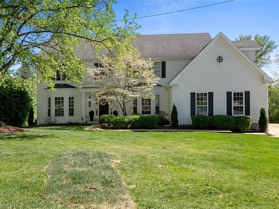 1st image of 11048 Graeser Ln