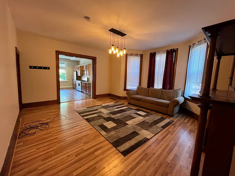 347 Stratford Ave #1 — Photo 7