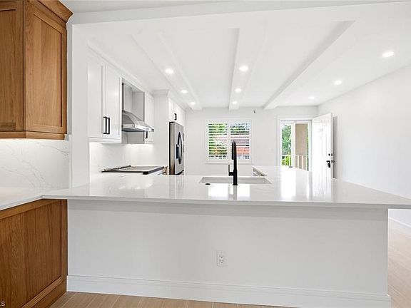 4th image of 6985 Dennis CIR #204