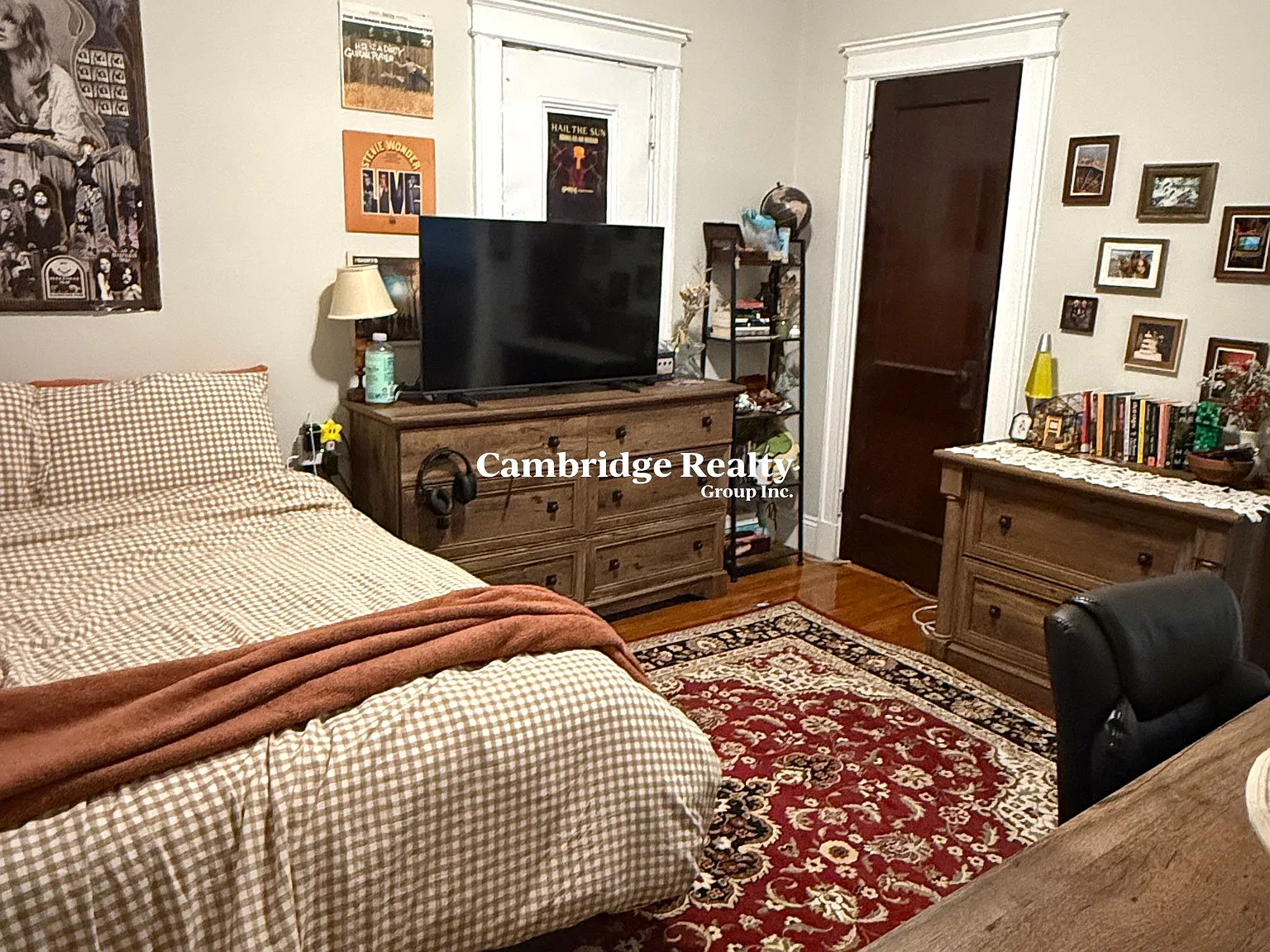 2 bed, 1.0 bath, $2,990 — Photo 4