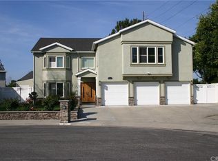 8611 Whitesails Cir, Huntington Beach, CA 92646