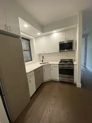 Rented by Besen Partners, LLC | media 21