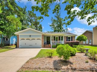 4327 Falls Dr, Hope Mills, NC 28348