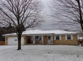 9871 Shalemar Dr NW, Pickerington, OH 43147