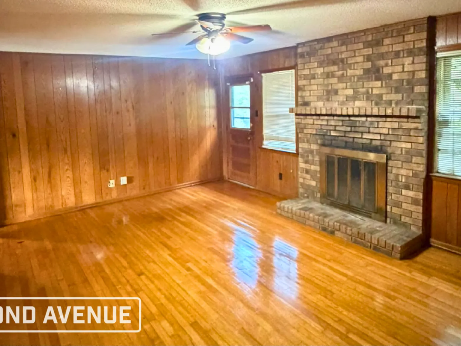 4 bed, 2.0 bath, 2617 sqft, $1,459 — Photo 4