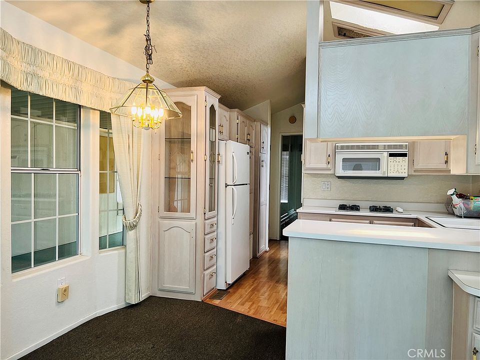 1st image of 1295 S Cawston Ave Space 47
