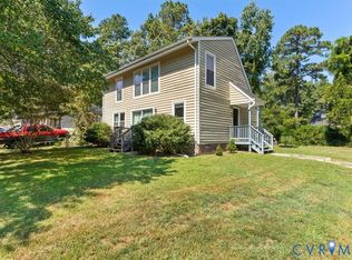 15806 Roland View Dr, Chester, VA 23831