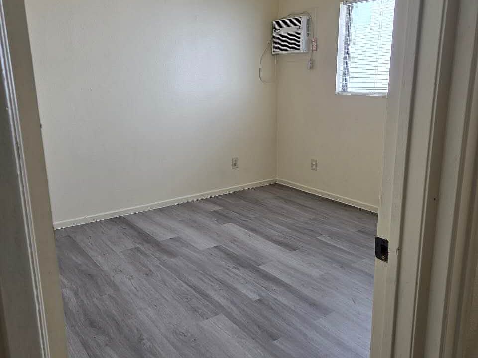 1st image of 934 White Knoll Dr APT 7