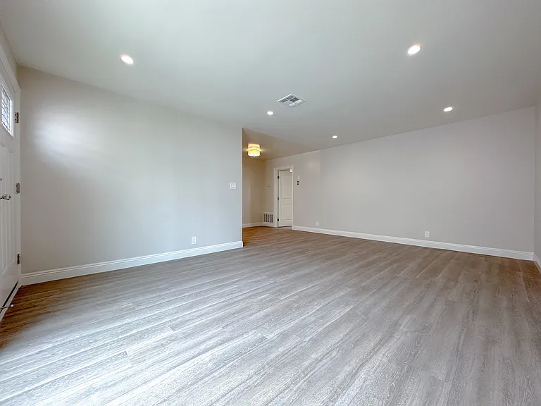 816 S 4th St #124122 — Photo 2