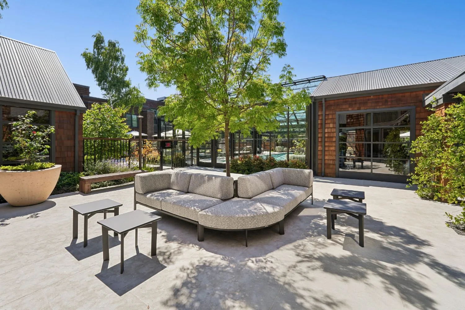 Indian Creek Apartments — Photo 2