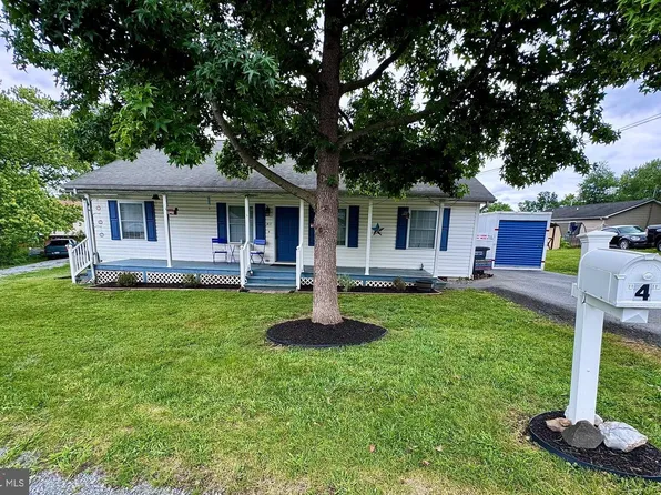 4 Huntingdon Ln, Boyce, VA 22620