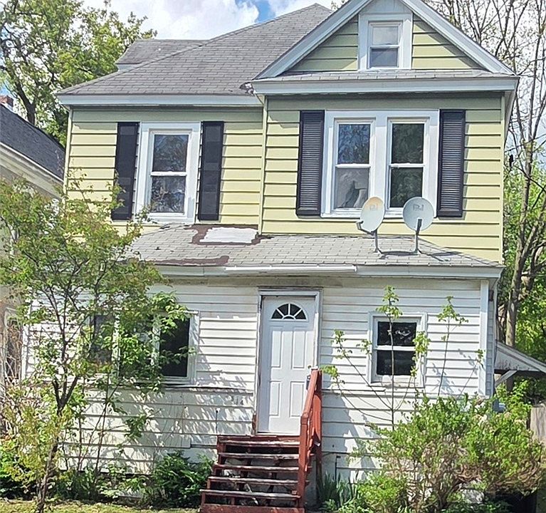1st image of 514 W Ostrander Ave