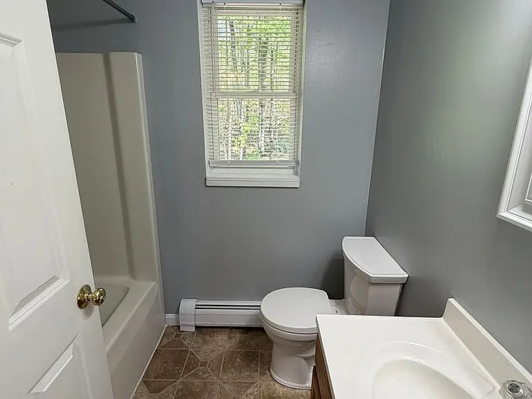 236 Hamilton St — Photo 23