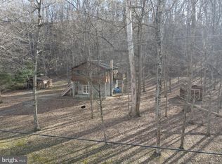 1359 Kilgore Rd, Paw Paw, WV 25434
