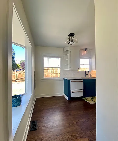 From living room in to kitchen