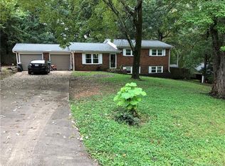 1911 Hemlock Dr, Albemarle, NC 28001