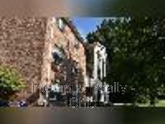 3rd image of 435 Anderson Ferry Rd #11