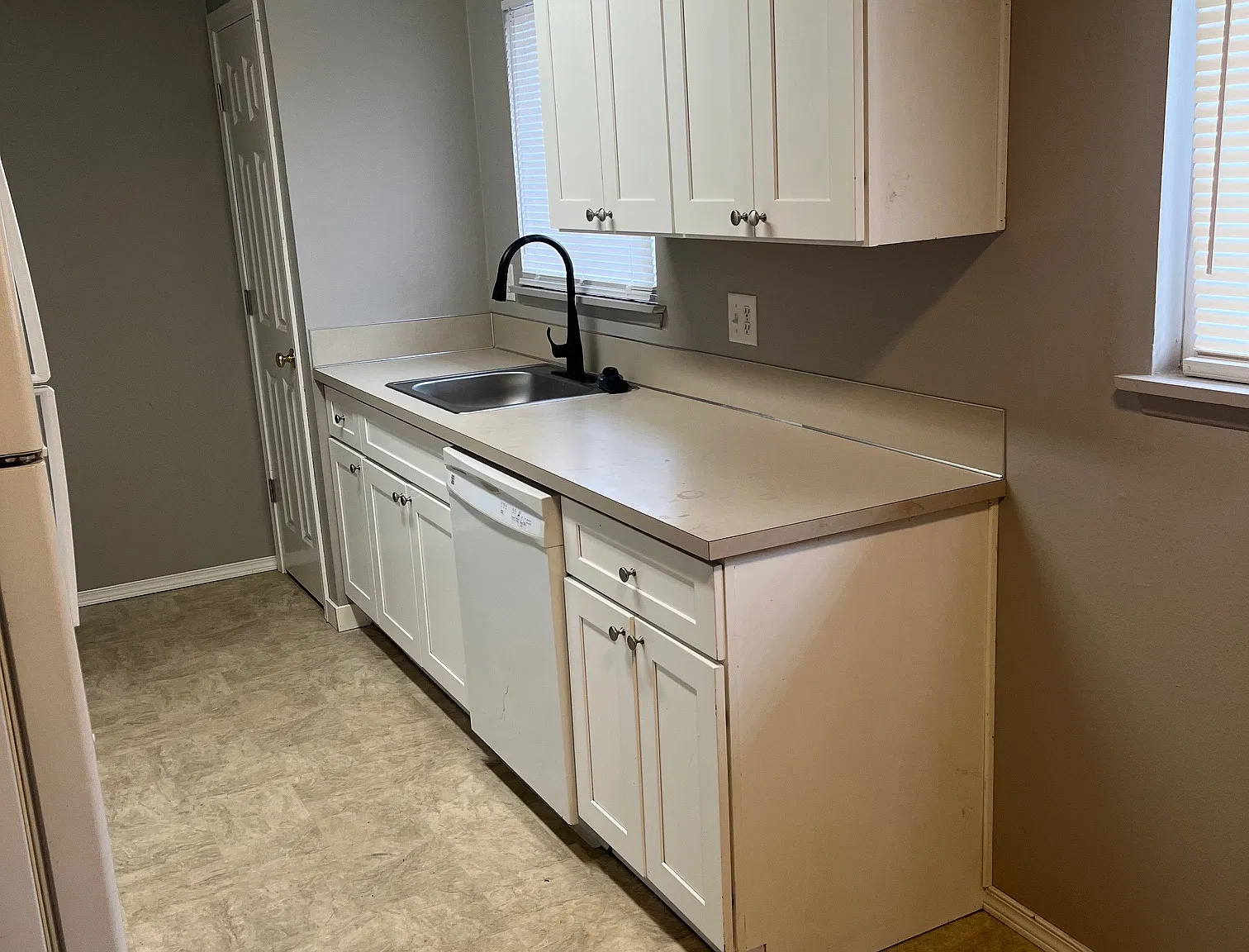 1 bed, 600 sqft, $1,600 — Photo 4