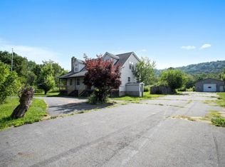 26 Myers Rd, Godeffroy, NY 12729