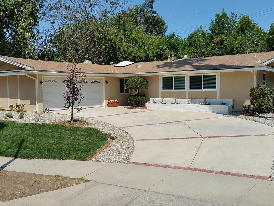 1st image of 20863 Miranda St