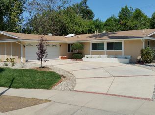 20863 Miranda St, Woodland Hills, CA 91367
