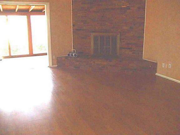 2nd image of 9718 Lynbrook Dr