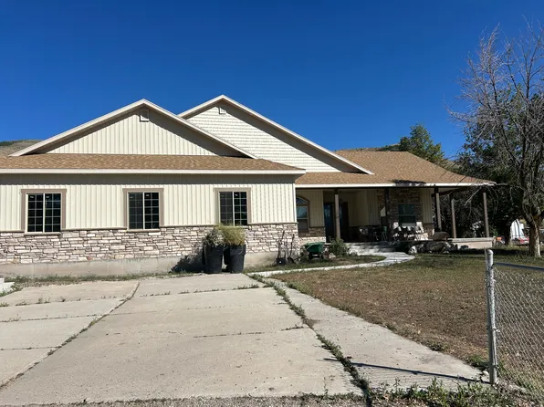2688 E Read Ln N, Preston, ID 83263