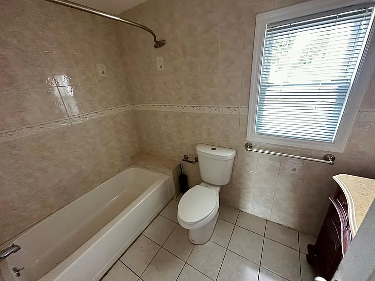57 Willoughby Ave — Photo 18