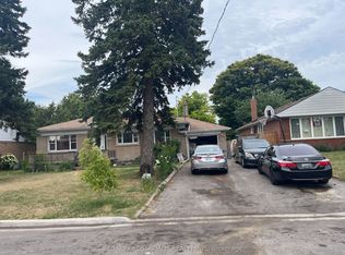 7 Marsha Dr, Toronto, ON M1T 2S3