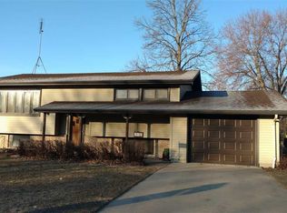 117 Hazelwood Ave, New Ulm, MN 56073