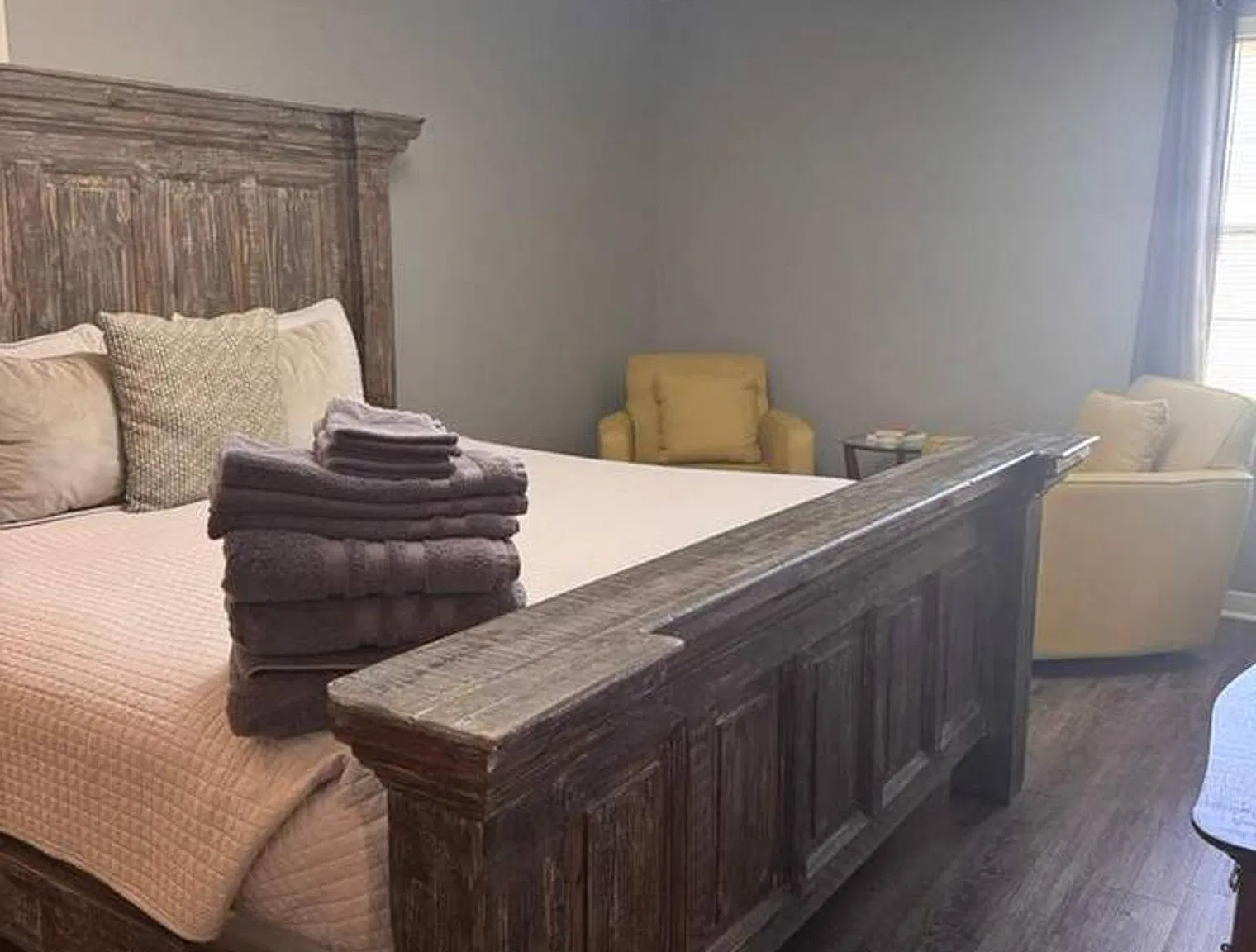 3 bed, 2.0 bath, $3,697 — Photo 4